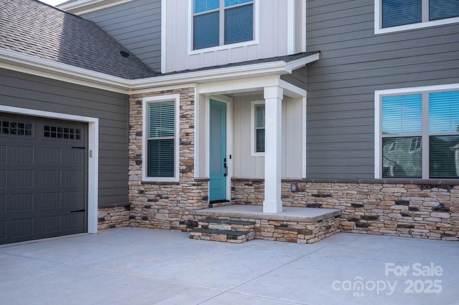 Exterior details and patio area of a home in Stoneridge Hills, Rock Hill (Image 35).