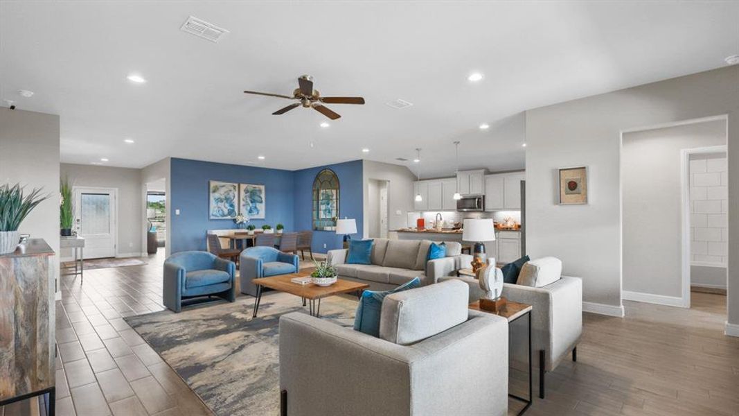 Furnished interior view inside a new home in Sandstone Estates, Granbury (Image 25). Furnished interior view inside a new home in Sandstone Estates, Granbury (Image 25).