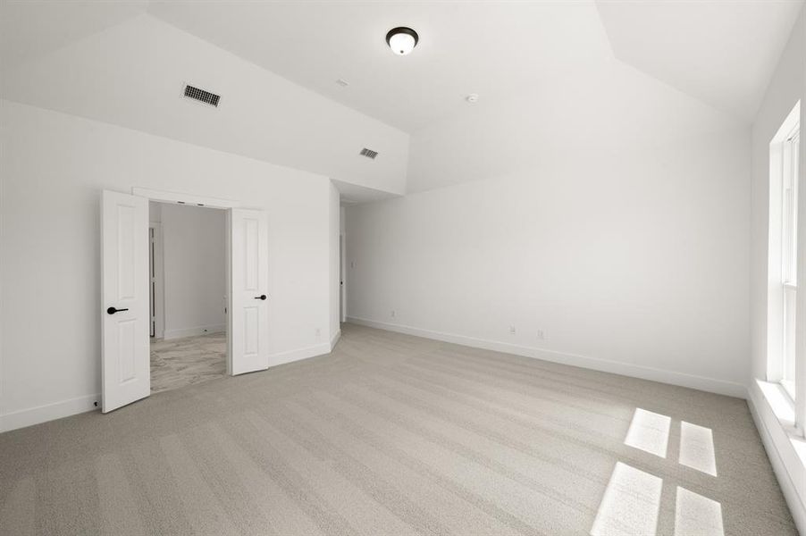 3714 Milwaukee- Primary SUite-2