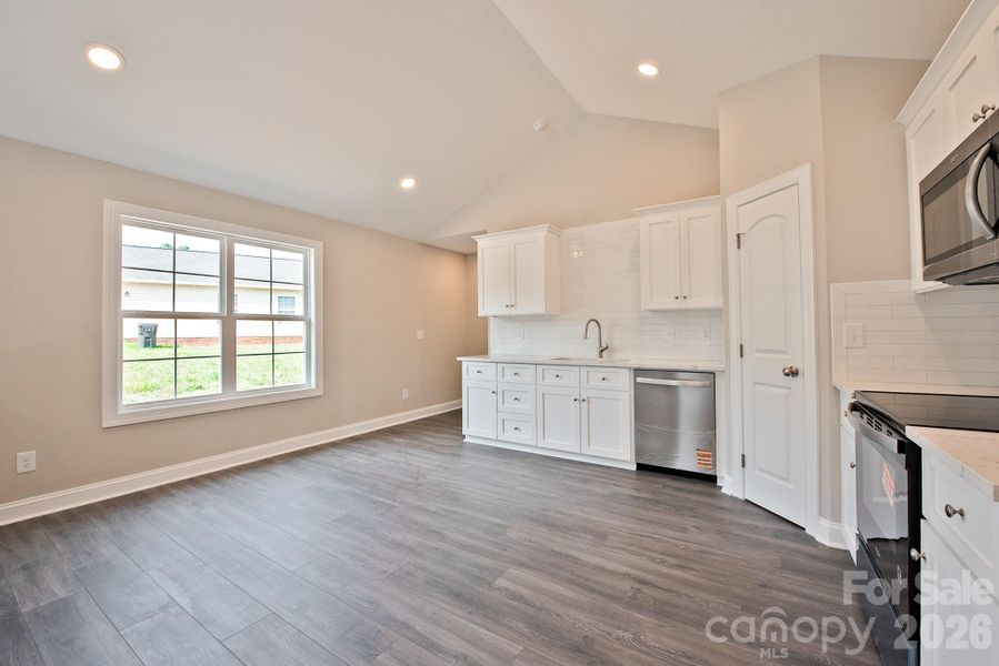 Image 23 of a home in .