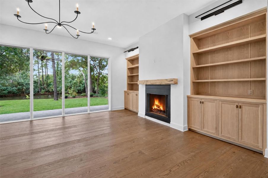 Spacious, unfurnished interior of a new home in , The Woodlands (Image 38).