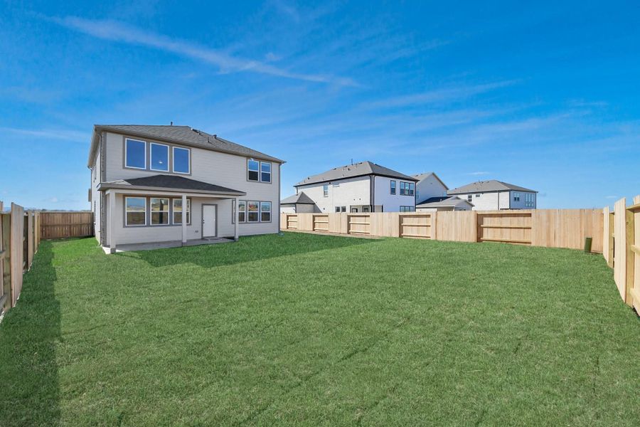 Fully Fenced Back Yard, SOD included