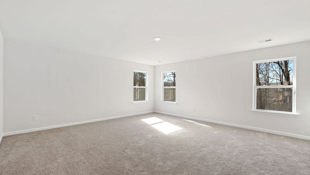 Representative unfurnished interior of a home built from the Wilmington by D.R. Horton in Forest Brook, Easley (Image 26).