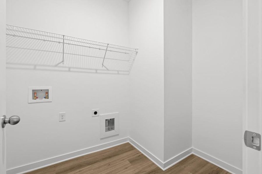 Spacious, unfurnished interior of a new home in Red Bird Manor, Jefferson (Image 14).