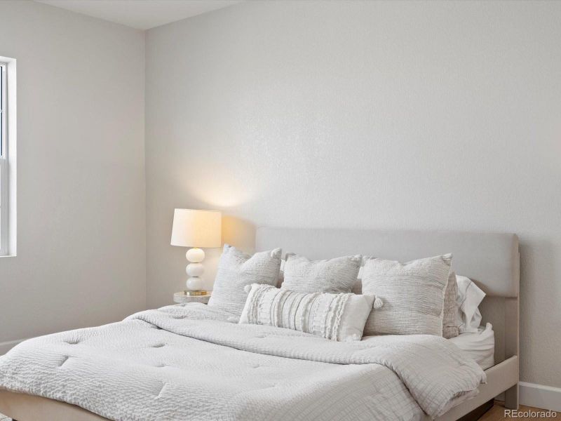 Furnished interior view inside a new home in , Strasburg (Image 9).