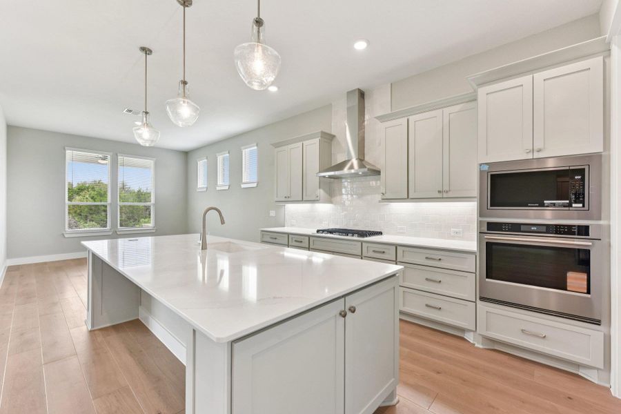 Furnished interior view inside a new home in Sun City Texas, Georgetown (Image 9).