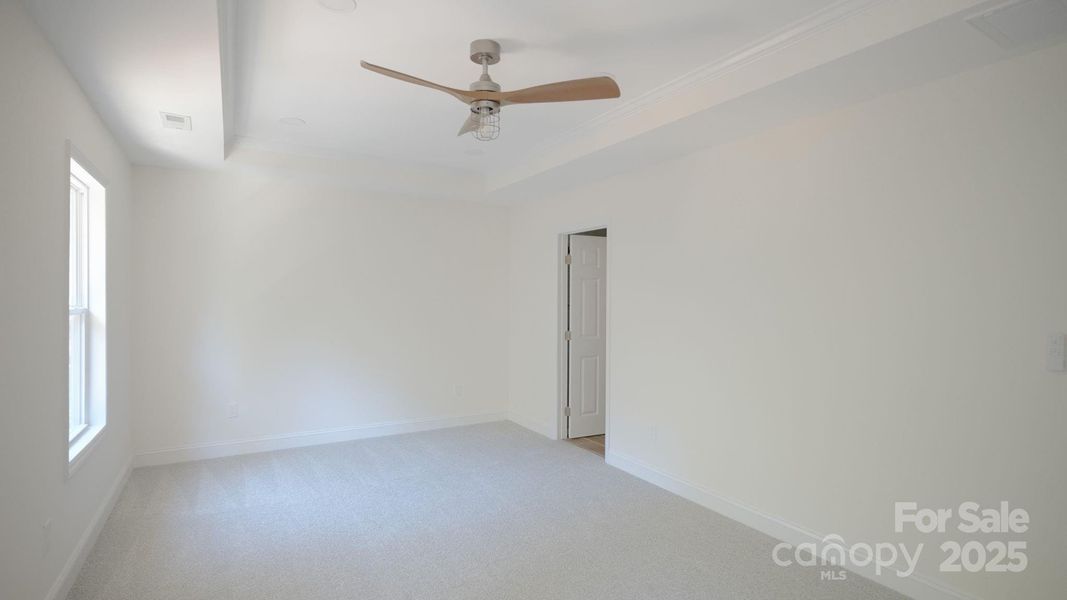 Spacious, unfurnished interior of a new home in , Charlotte (Image 22).