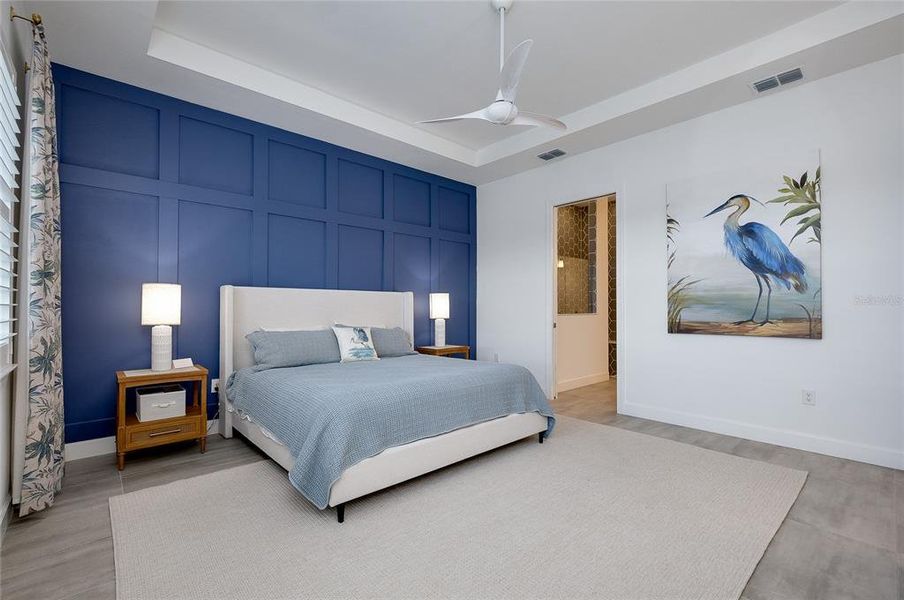 Furnished interior view inside a new home in , Englewood (Image 61).