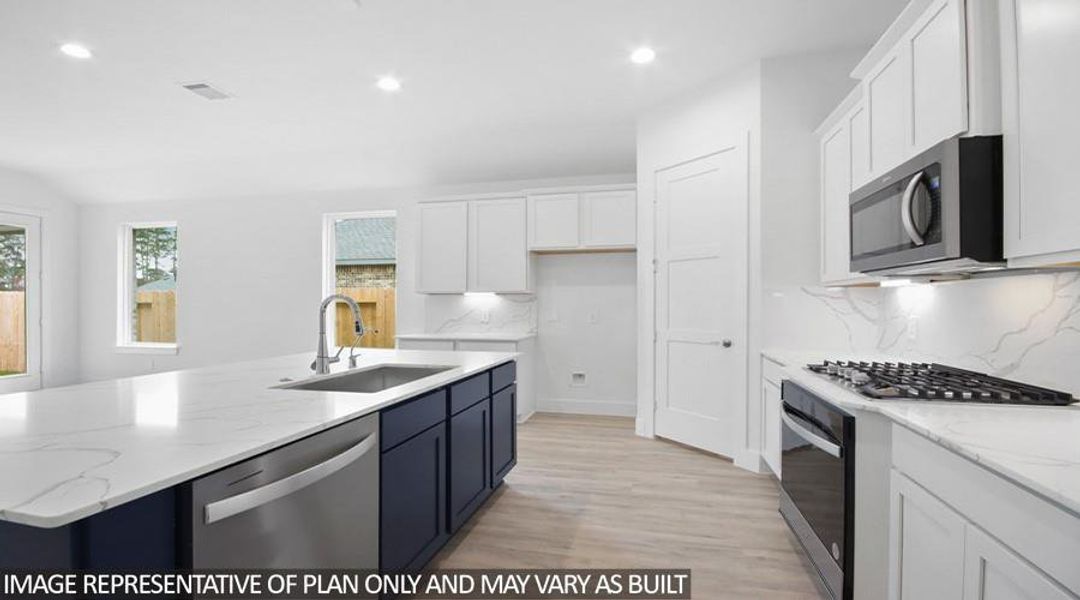 Furnished interior view inside a new home in Hills of Westlake, Conroe (Image 9).