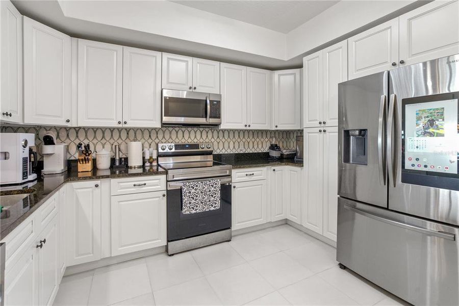 Furnished interior view inside a new home in , Merritt Island (Image 35).