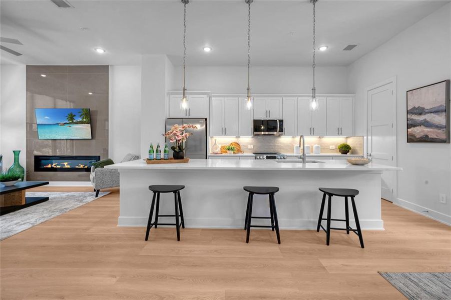 Furnished interior view inside a new home in , Farmers Branch (Image 31).