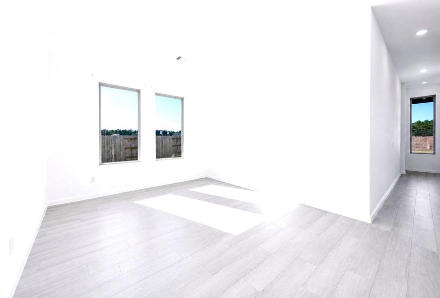 Spacious, unfurnished interior of a new home in The Trails, New Caney (Image 25).