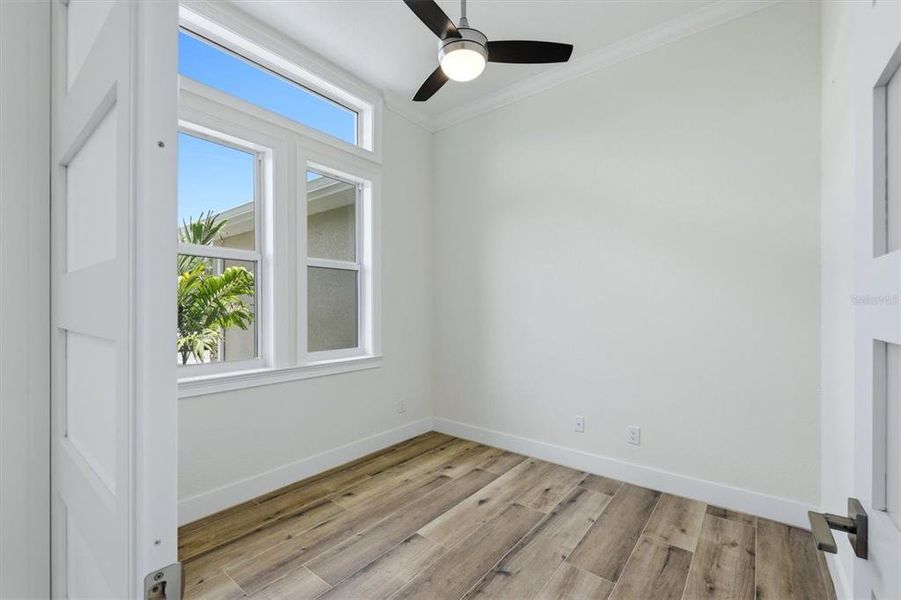 Spacious, unfurnished interior of a new home in , North Port (Image 39).