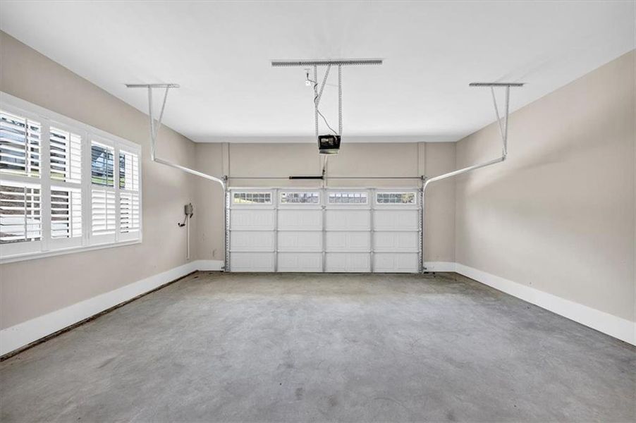 Spacious, unfurnished interior of a new home in , Ball Ground (Image 18).
