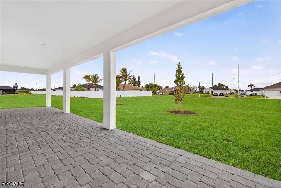 Exterior details and patio area of a home in Cape Coral, Cape Coral (Image 16).