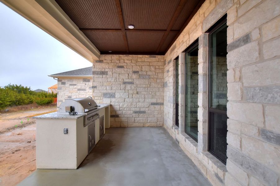 Representative exterior details of a home built from the Avalon by Giddens Homes in Scofield Farms Estates, Georgetown (Image 37).