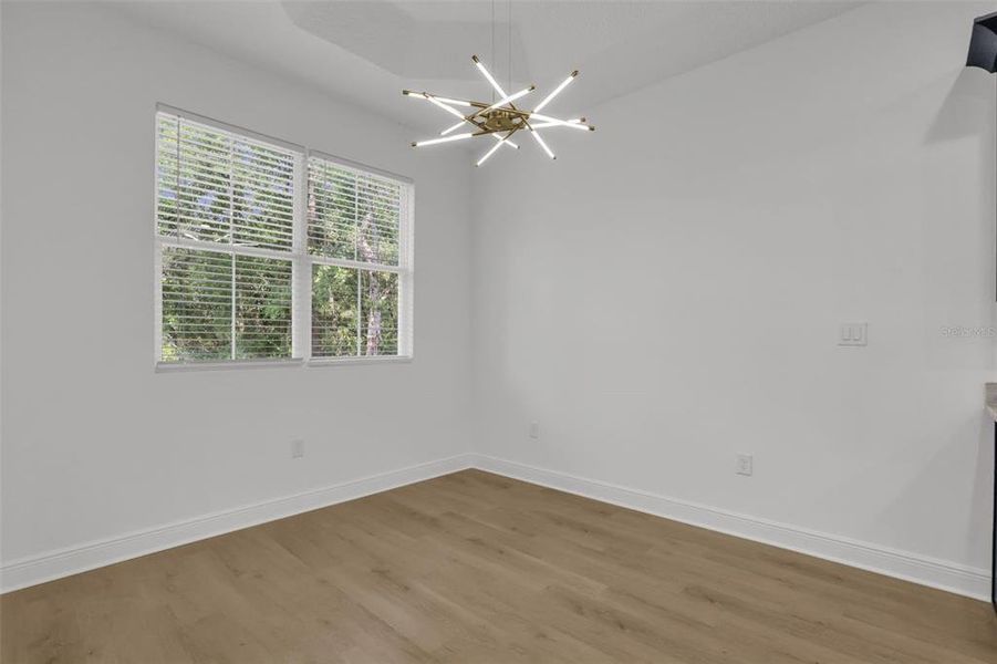 Spacious, unfurnished interior of a new home in , Deland (Image 25).