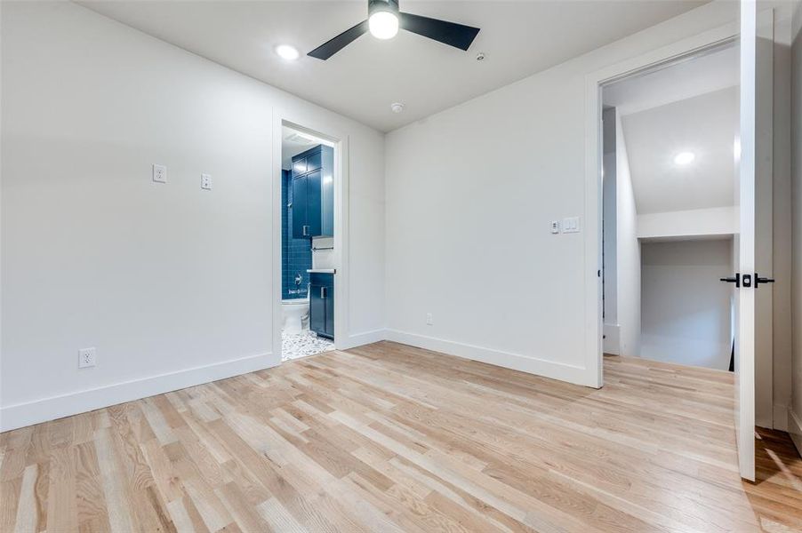 Spacious, unfurnished interior of a new home in , Dallas (Image 15).