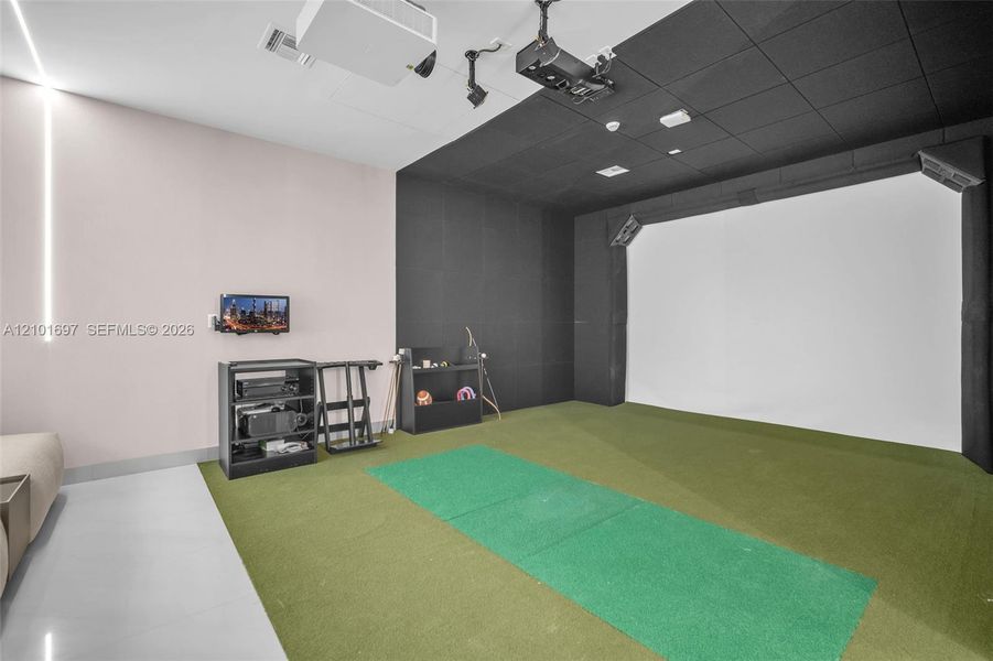 Image 60 of a home in .