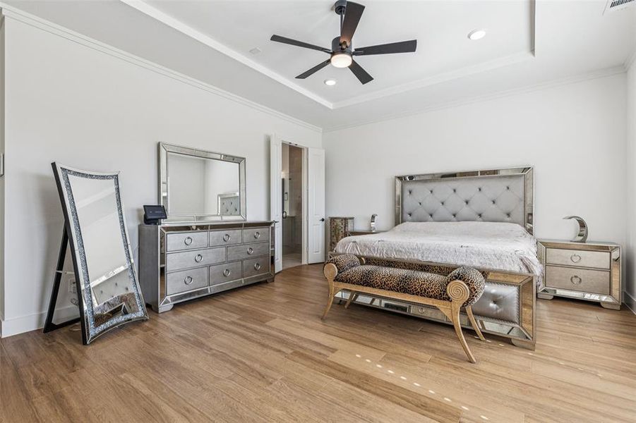 Furnished interior view inside a new home in Cambridge Estates, Prosper (Image 6). Furnished interior view inside a new home in Cambridge Estates, Prosper (Image 6).