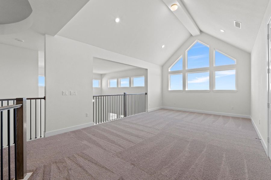 Spacious, unfurnished interior of a new home in Lariat, Liberty Hill (Image 37).
