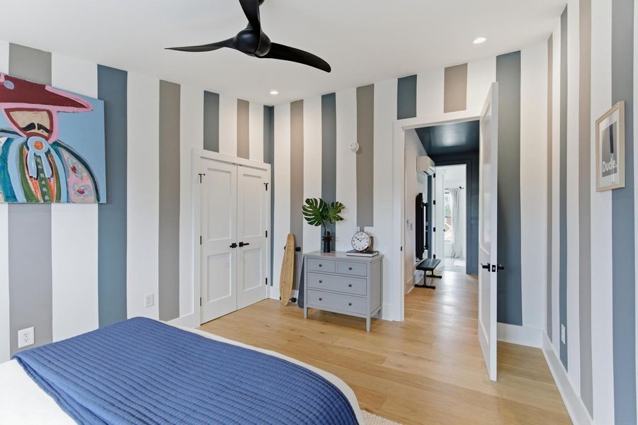 Furnished interior view inside a new home in , Charleston (Image 12).