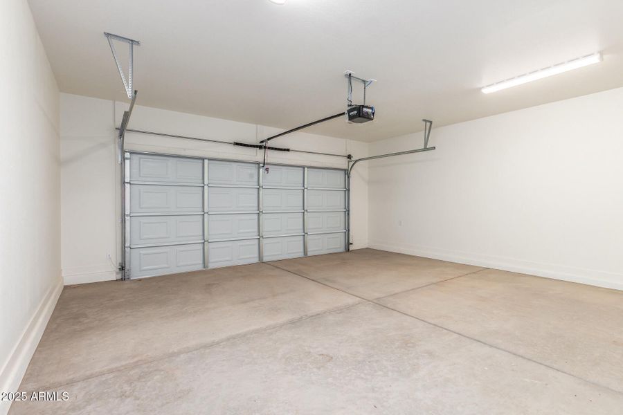 28 - Reventon 28 - Reventon