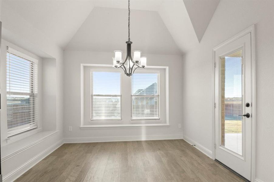 Spacious, unfurnished interior of a new home in Bull Hide Estates, Hewitt (Image 24).