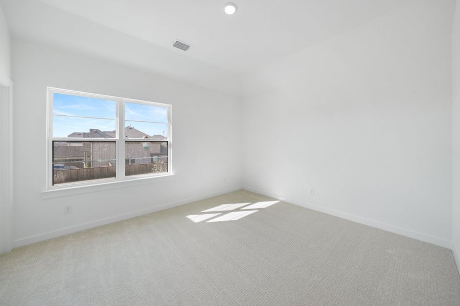 Spacious, unfurnished interior of a new home in Inspiration - Paradise Village, Lucas (Image 34).