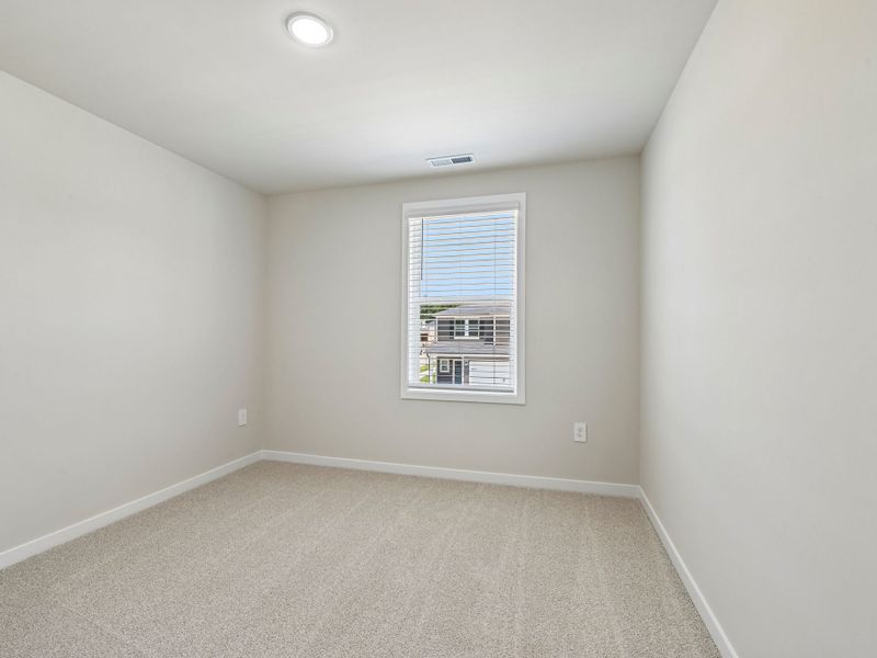 Spacious, unfurnished interior of a new home in Avalon Place - Classic Series, Durham (Image 20).
