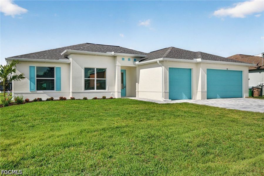 Image 32 of a home in Cape Coral.