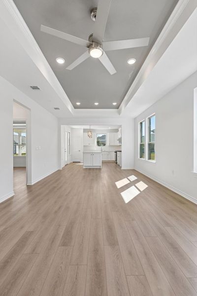 Spacious, unfurnished interior of a new home in Del Webb Fulshear, Fulshear (Image 15).