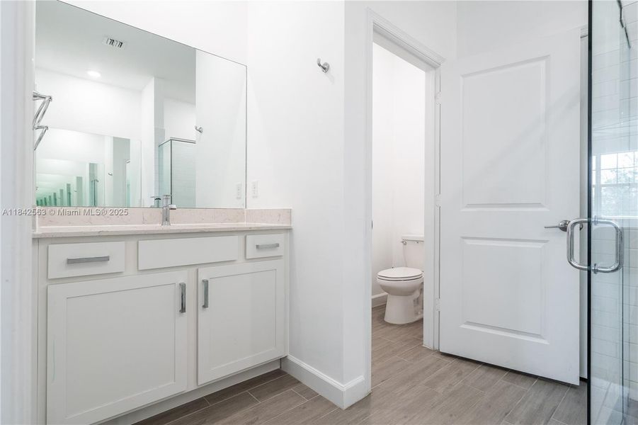 Furnished interior view inside a new home in , Loxahatchee (Image 15).