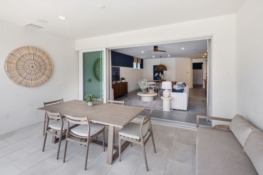 Representative furnished interior of a home built from the Arbordale II by Pulte Homes in SeaFlower, Bradenton (Image 5).