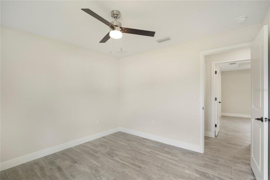 Spacious, unfurnished interior of a new home in , Palmetto (Image 11).