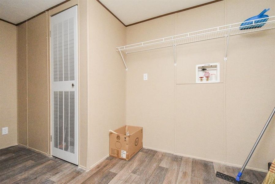 Image 33 of a home in .