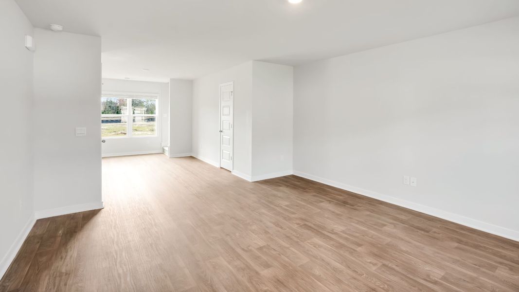 Spacious, unfurnished interior of a new home in Lockwood Landing, Supply (Image 17).