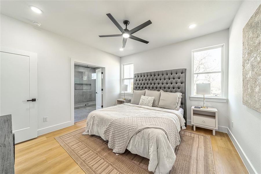 Furnished interior view inside a new home in , Dallas (Image 19).