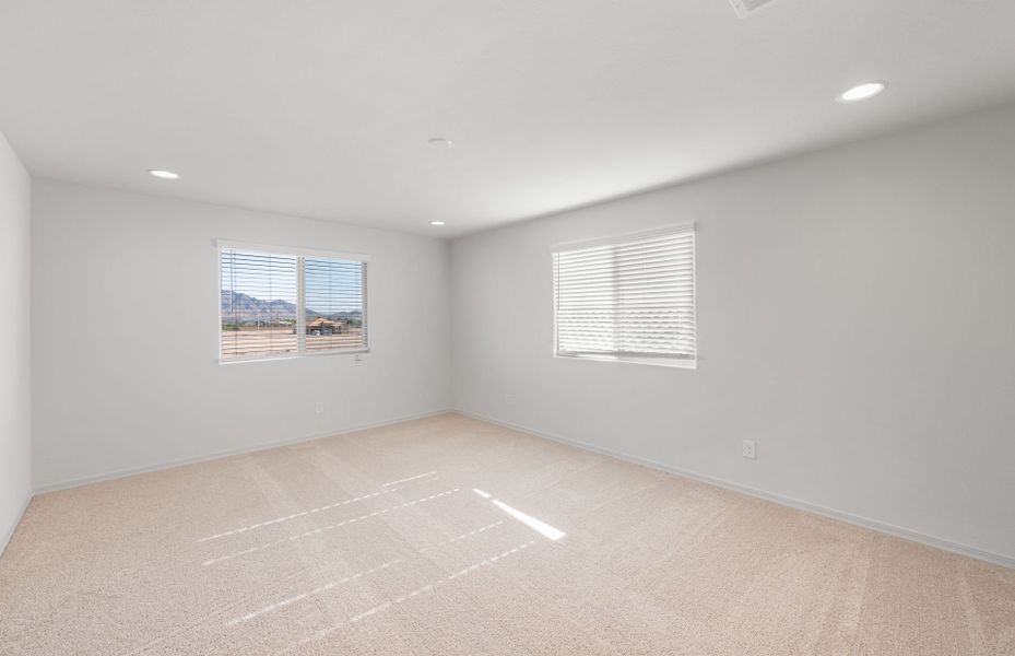 Spacious, unfurnished interior of a new home in Alamar, Avondale (Image 28). Spacious, unfurnished interior of a new home in Alamar, Avondale (Image 28).