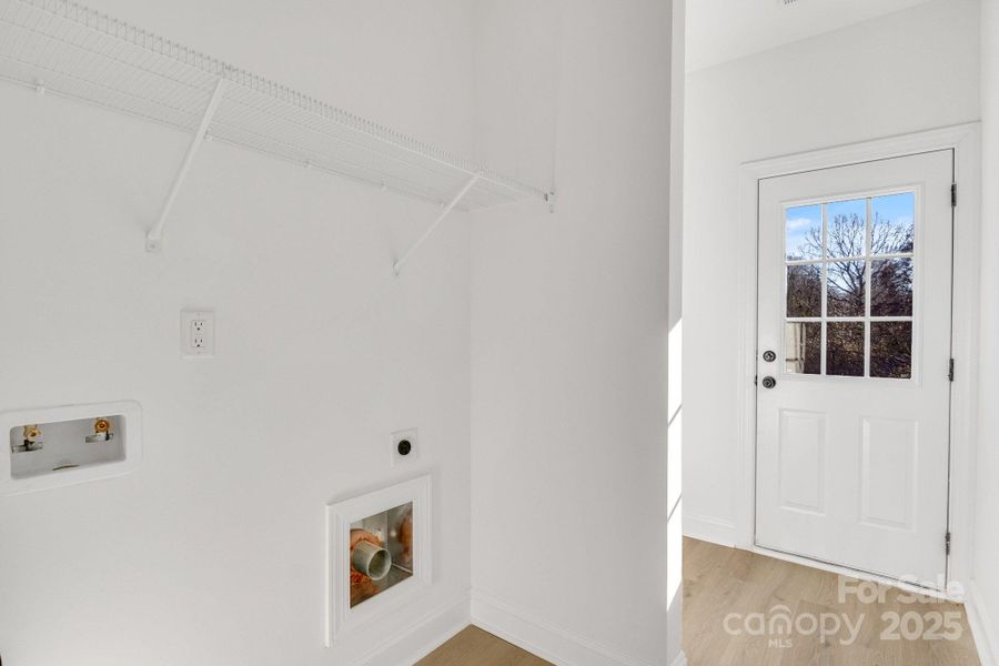 Mud room with Laundry