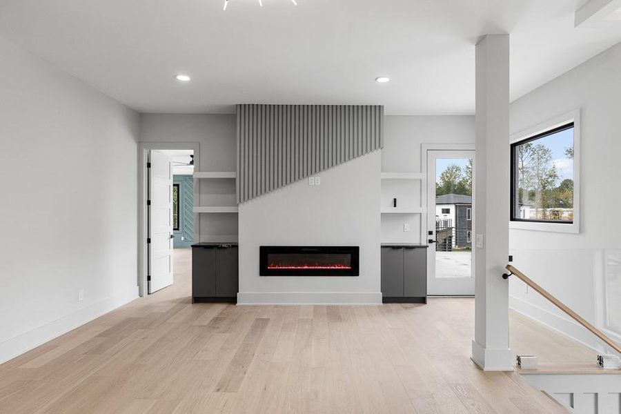 Spacious, unfurnished interior of a new home in , Buford (Image 46).