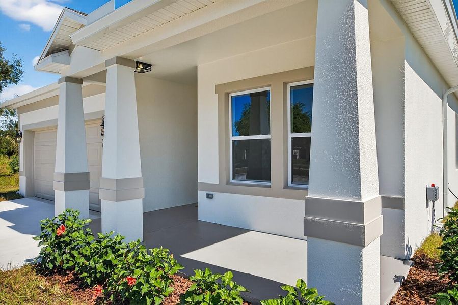 Exterior details and patio area of a home in , Vero Beach (Image 3).