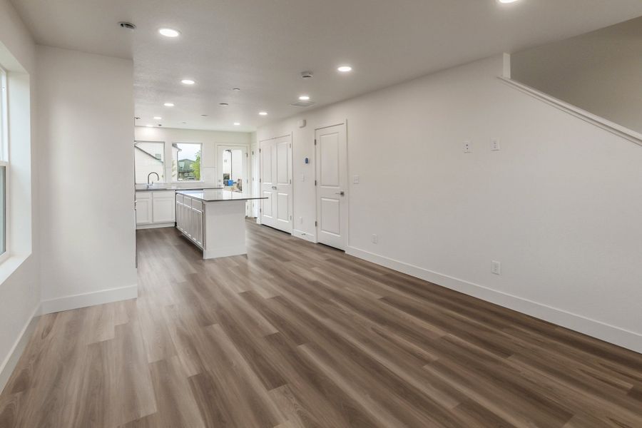 Spacious, unfurnished interior of a new home in Bloom, Fort Collins (Image 27).