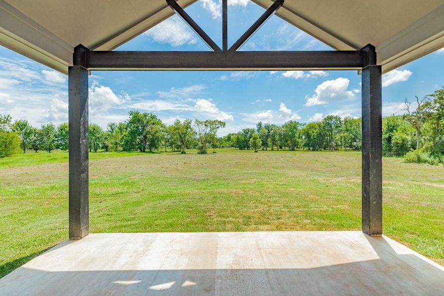 Exterior details and patio area of a home in , Richwood (Image 23).