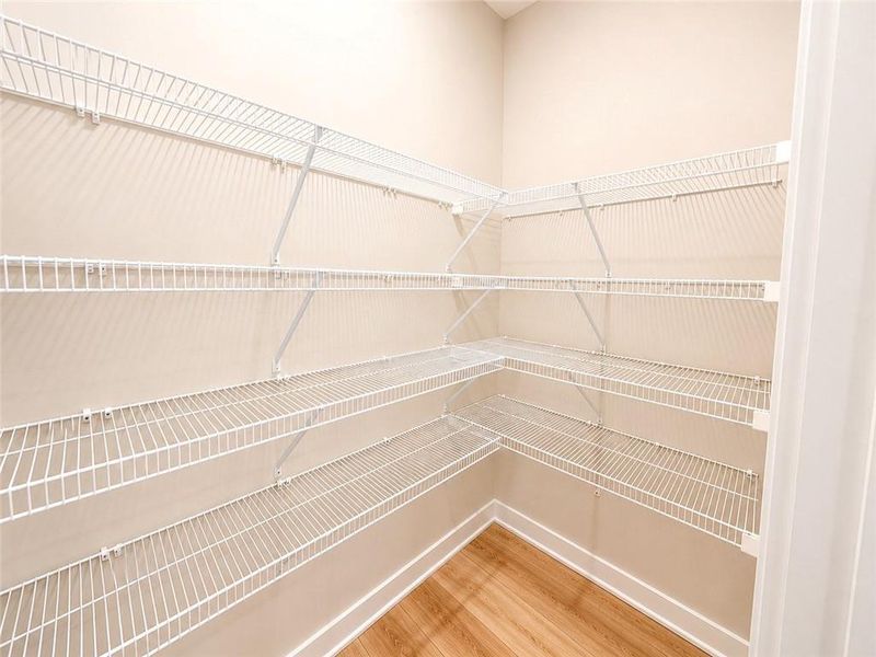 Spacious, unfurnished interior of a new home in Ponderosa Farms Estates, Gainesville (Image 14).