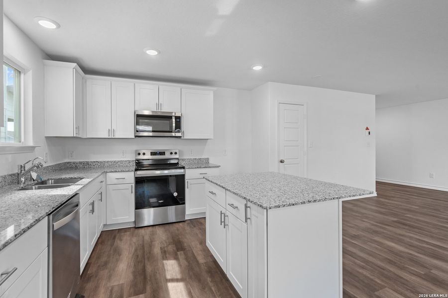 Furnished interior view inside a new home in Lily Springs, Seguin (Image 10).