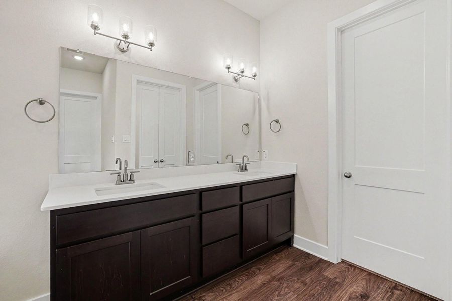 Furnished interior view inside a new home in Rose Hill Estates, Willis (Image 14).