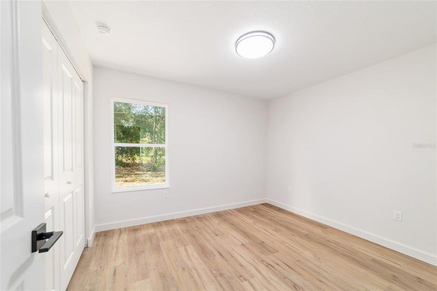 Spacious, unfurnished interior of a new home in , Ocala (Image 28).
