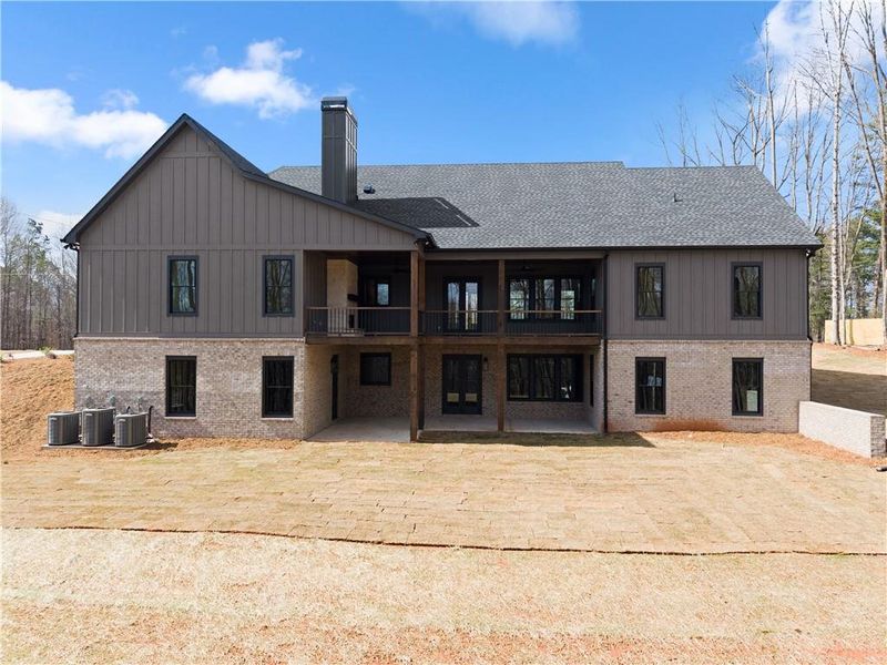 Exterior details and patio area of a home in , Gainesville (Image 3).