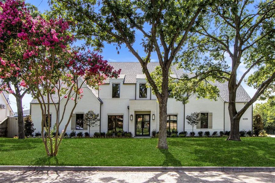 Front exterior of a new home in , Dallas, TX, highlighting curb appeal (Image 1). Front exterior of a new home in , Dallas, TX, highlighting curb appeal (Image 1).